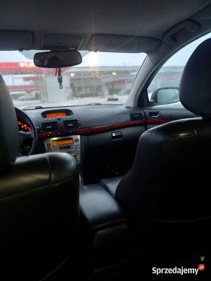 Toyota avensis t25 20d4d 116 manualna Słomniki