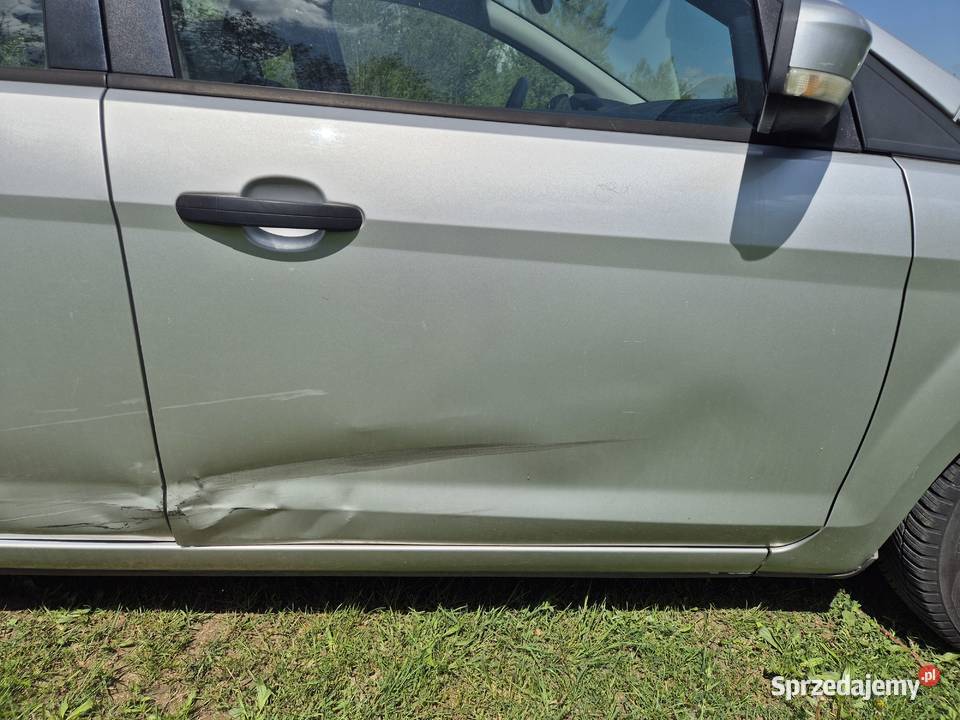 Ford Focus 16 benzyna salon Polska 180000km Dębica