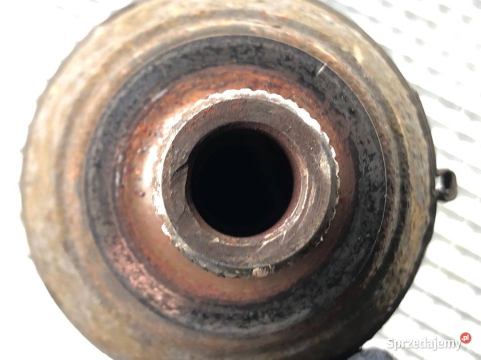 PÓŁOŚ PRAWY PRZÓD VW PASSAT B6 20 140 0511 osobowe sprzedam