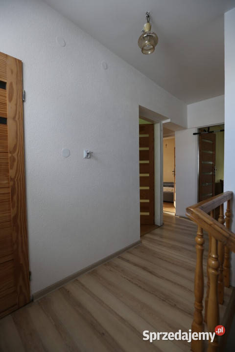 Dom 3 kondygnacyjny z ogrodem i garażem Krośnica sprzedam