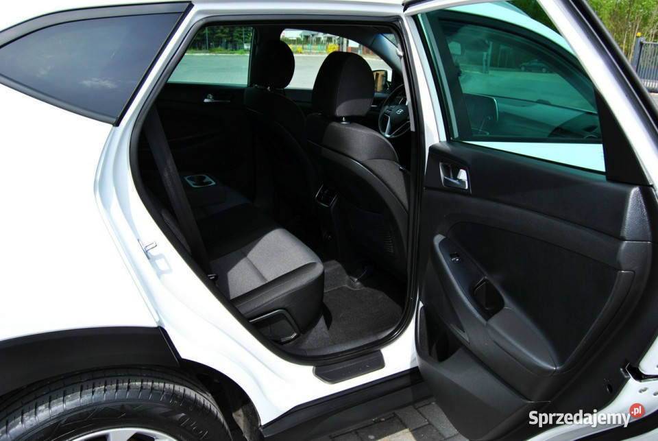 Hyundai Tucson 16 CRDI HYBRID48 V Kamera cofGPS gniazdo SD Modliborzyce