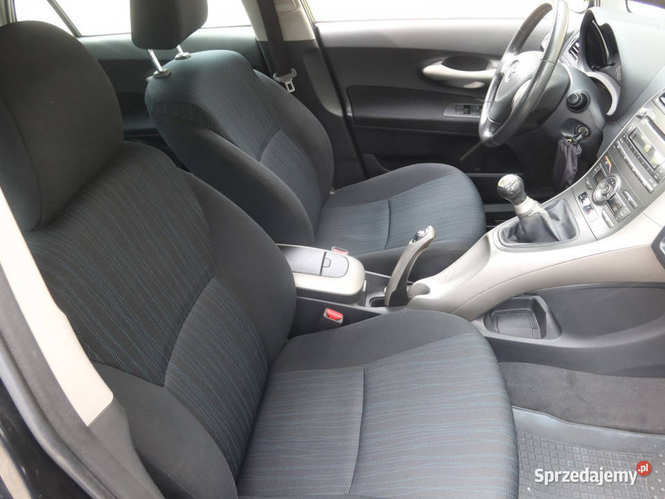 Toyota Auris 16 Dual VVTi 91KM Katowice