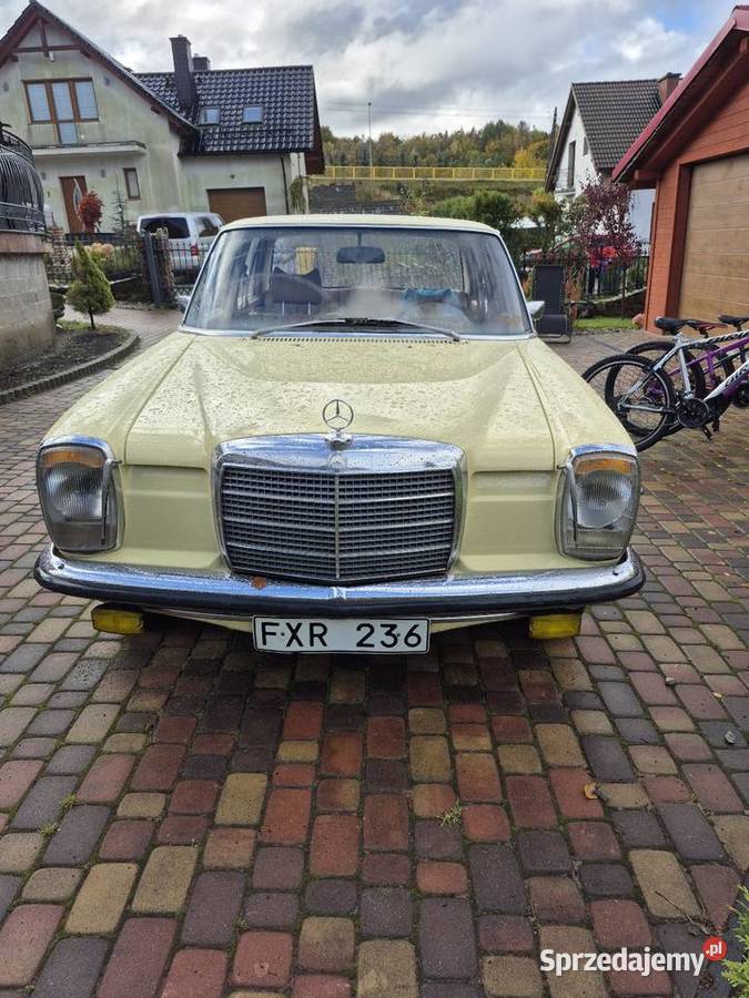 Mercedes w115 220 benzyna Automat 1973r 2200cm3 Kartuzy