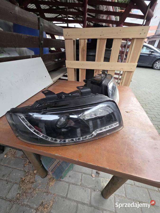 Lampy do AUDI A4 B4 Zamieniki Lampy przednie sprzedam