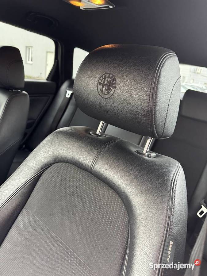 Sprzedam fotele Alfa Romeo 159 SW Samochody na części Opole