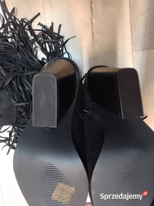 4041 Czarne kozaki kowbojki wieczorowe z Kraków sprzedam