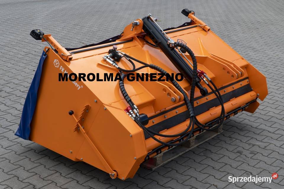 Piaskarka posypywarka komunalna samozaładowcza Gdańsk