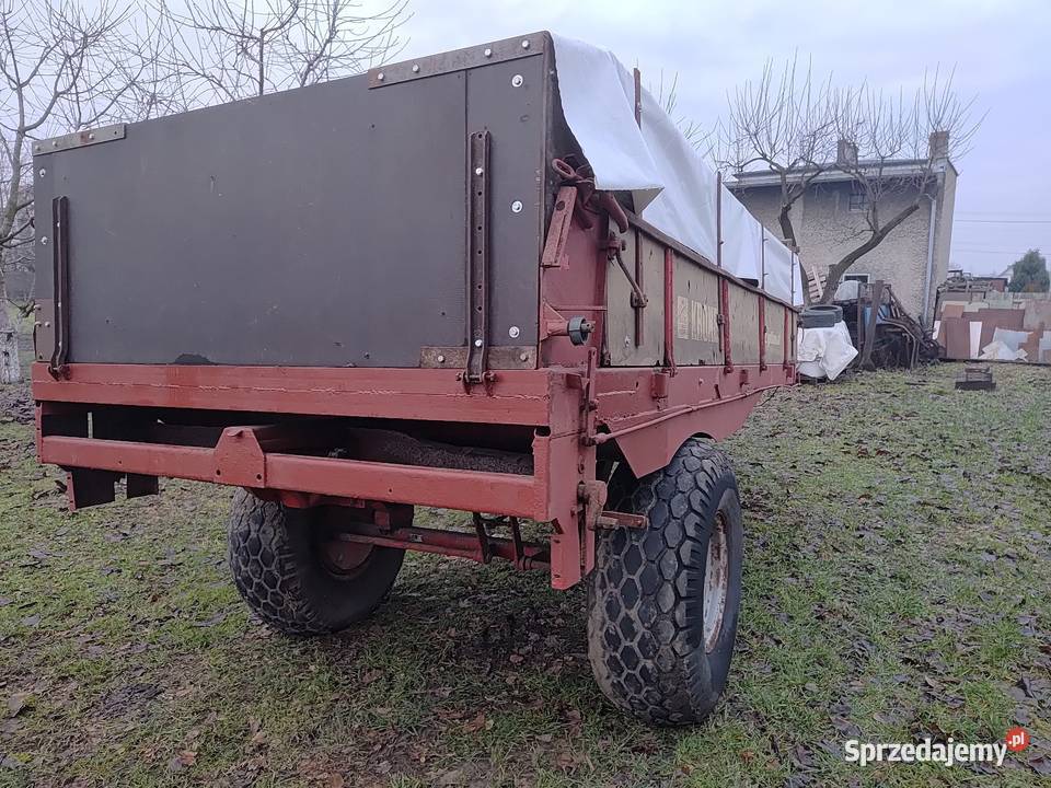 Przyczepa rozrzutnik 6t nieuszkodzony Zabrze