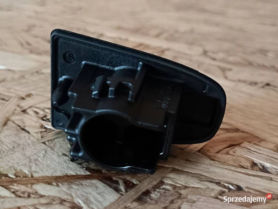 FORD FOCUS 18 ZAŚLEPKA KLAMKI DRZWI PRZEDNICH I Pleszew