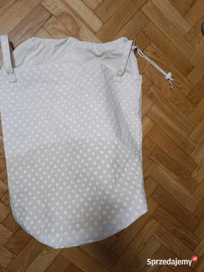 Worek na pranie ze ściągaczem