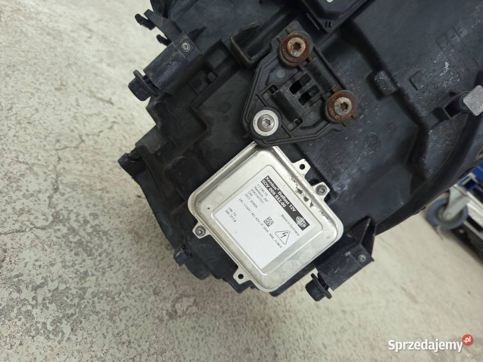 Reflektor lewy Porsche Cayenne s 15 roku org Rzeszów