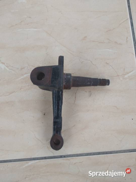 Fiat 126p zwrotnica Zawieszenie i amortyzacja łódzkie Zgierz