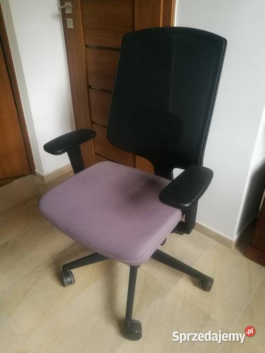 Fotel biurowy obrotowy z regulacją Katowice
