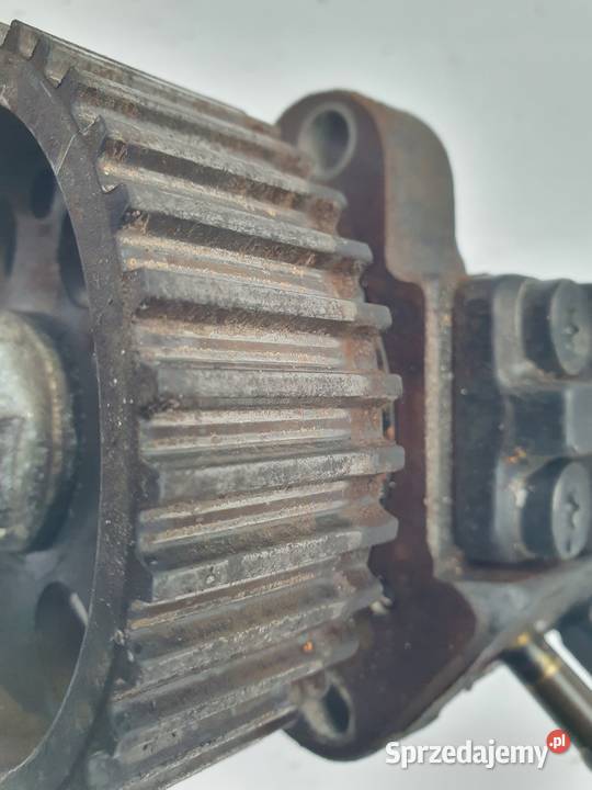 POMPA WTRYSKOWA Opel Insignia 20 CDTI Bosch osobowe