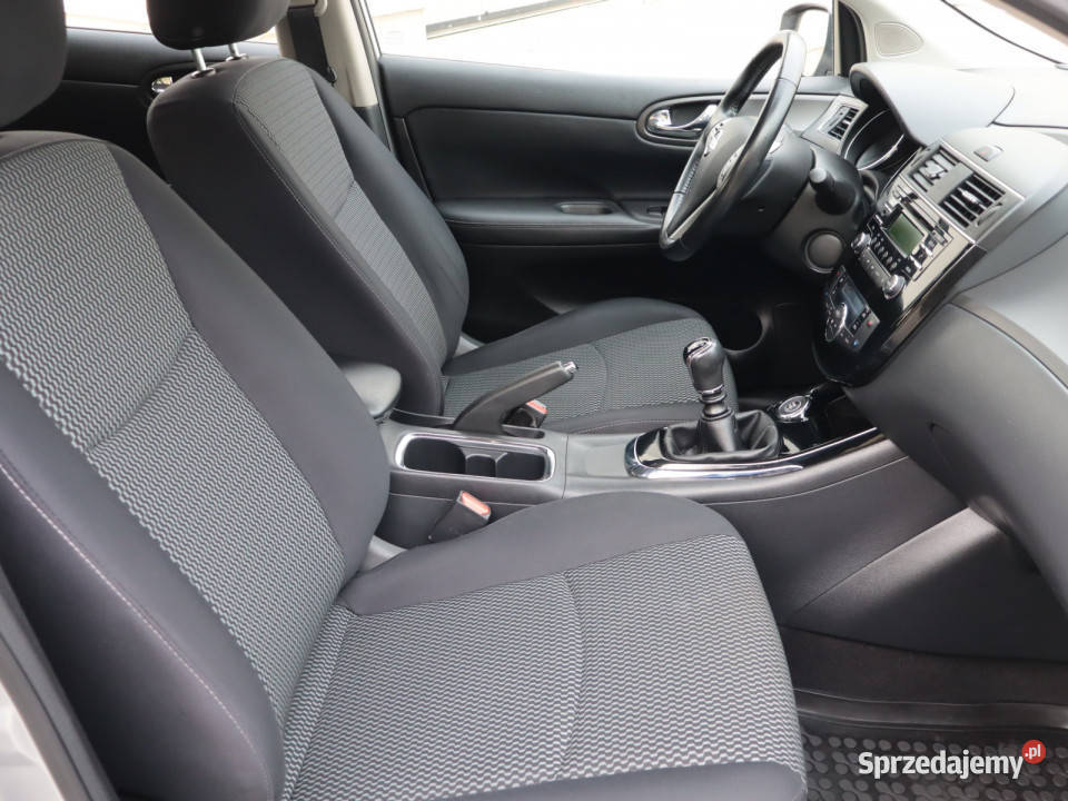 Nissan Pulsar 12 DIGT Hatchback Zabrze