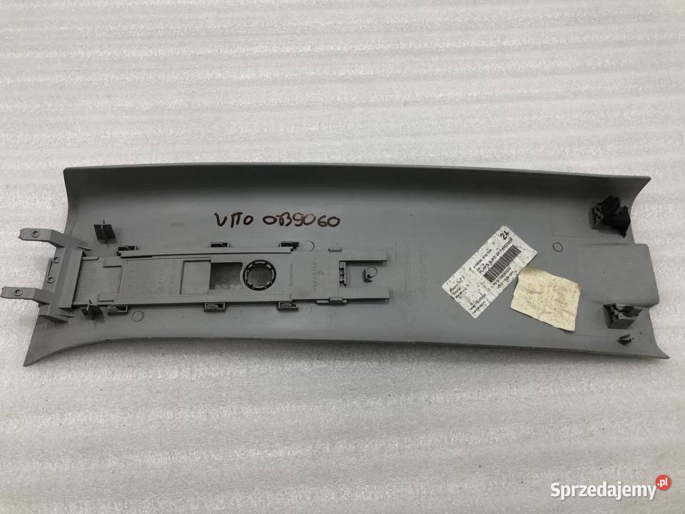 OSŁONA SŁUPKA PRAWA MERCEDES W639 VITO