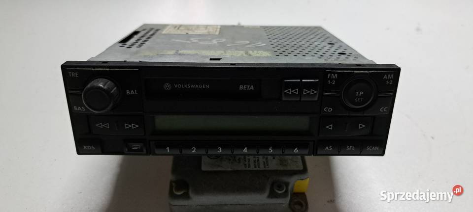 Oryginalne radio VW Beta V z kodem Volkswagen