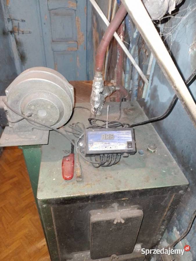 Piec centralnego ogrzewania Plus programator Rypin