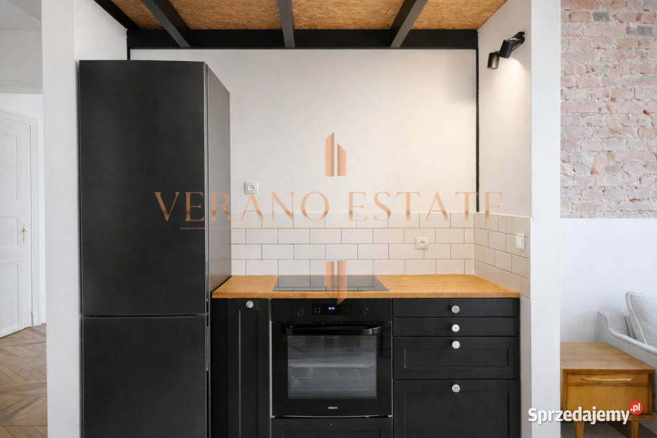 Wysoki 46 m loft w zabytkowej kamienicy Łódź