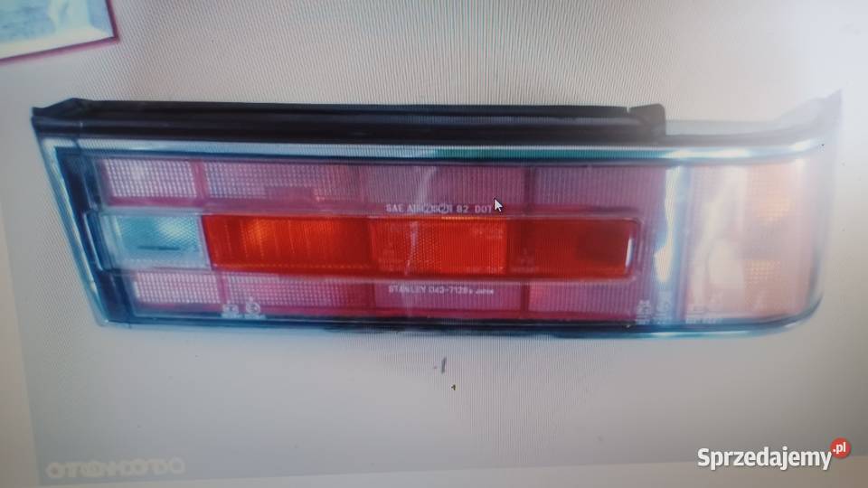 mitsubishi galant 85 lampa tyl prawa