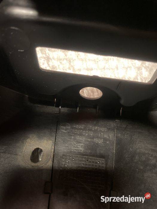 BMW F 800 ST osłona tylnej lampy wypełnienie C64 Poznań