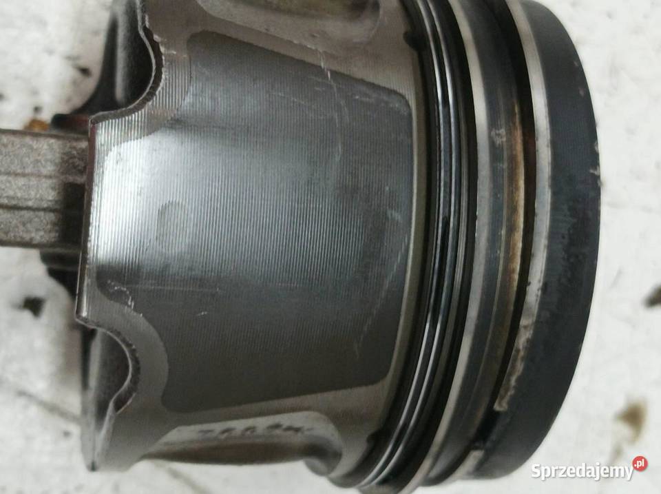 TŁOK KORBOWÓD 17BS2 ILVD2 701 15 DCI Renault osobowe Blok silnika