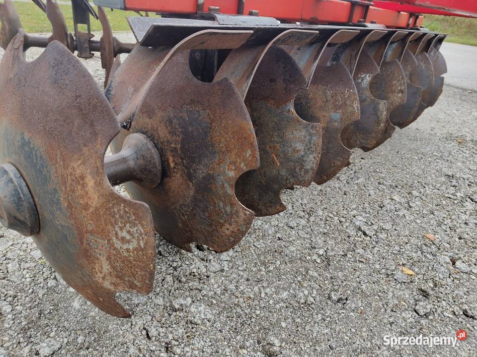 Talerzówka Strumyk 22m 2x10 talerzy Brona