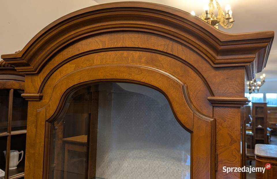 Włoska witrynaserwantka orzechsklep Dąbrowa Dąbrowa Górnicza