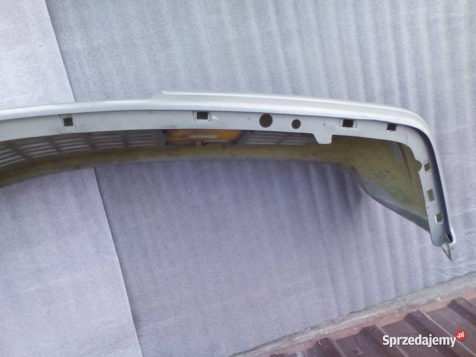 Mercedes W126 przedni zderzak Bukownica
