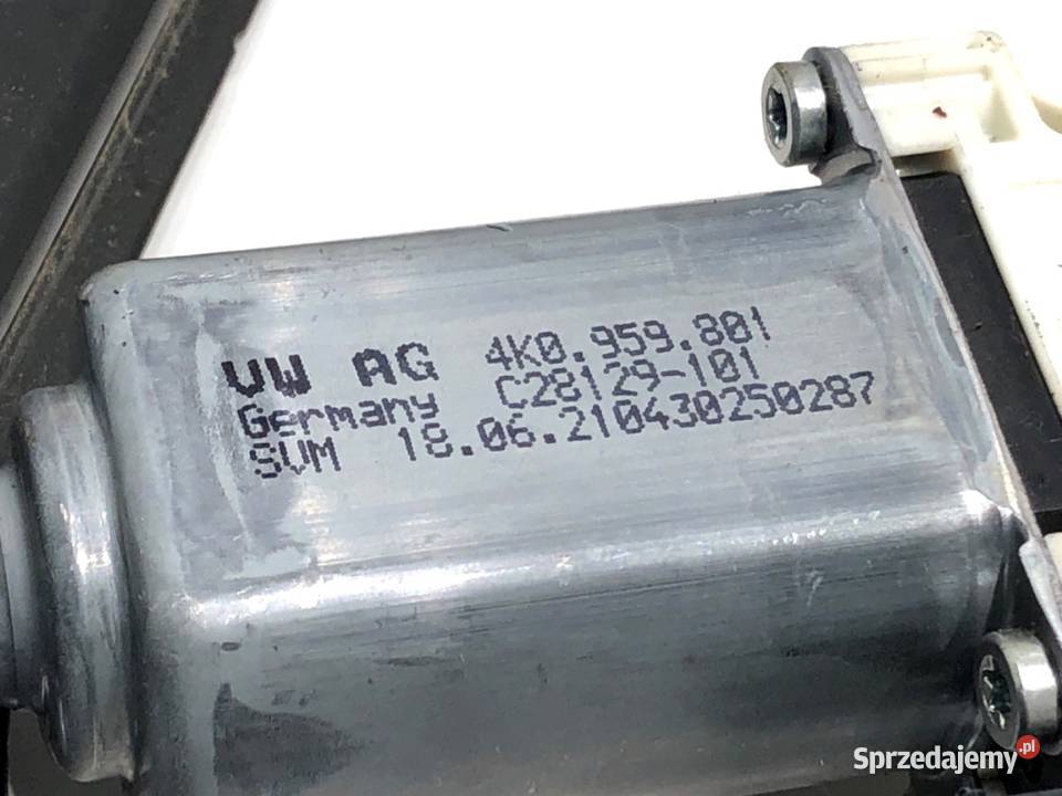 PODNOŚNIK SZYBY LEWY PRZÓD VW ARTEON 3G8837461B