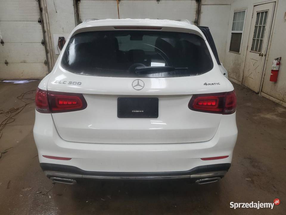 2022 MERCEDESBENZ GLC 300 4MATIC Częstochowa