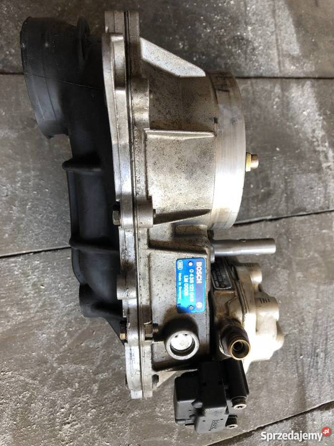 Rozdzielacz paliwa mercedes 0438121043 Mrągowo