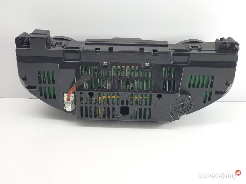 Licznik Zegary Mercedes Cls W218 2189005902 osobowe Łódź