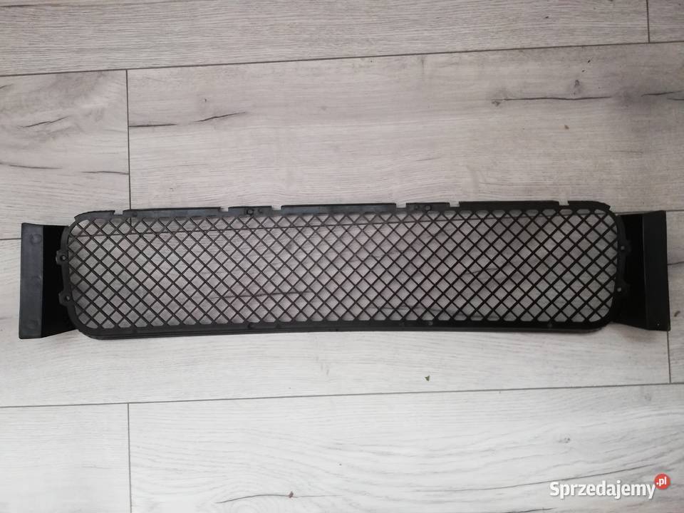 Kratka zderzaka bmw e 36 Rok produkcji 1997 Rzeszów sprzedam