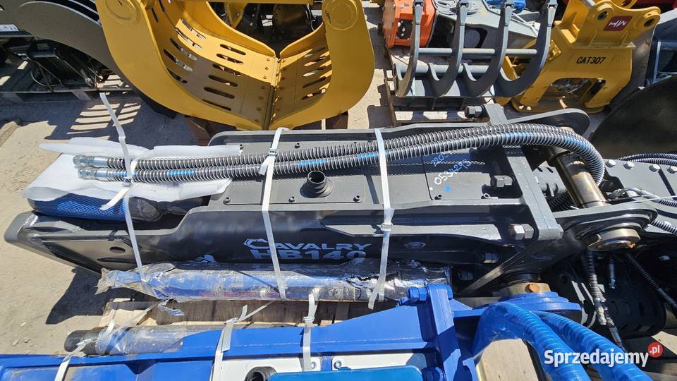 Nowy hydrauliczny młot wyburzeniowy Cavalry Sochaczew