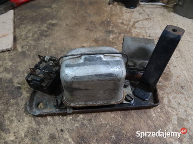regulator z podstawą MZ TS 150 org DDR Żary sprzedam