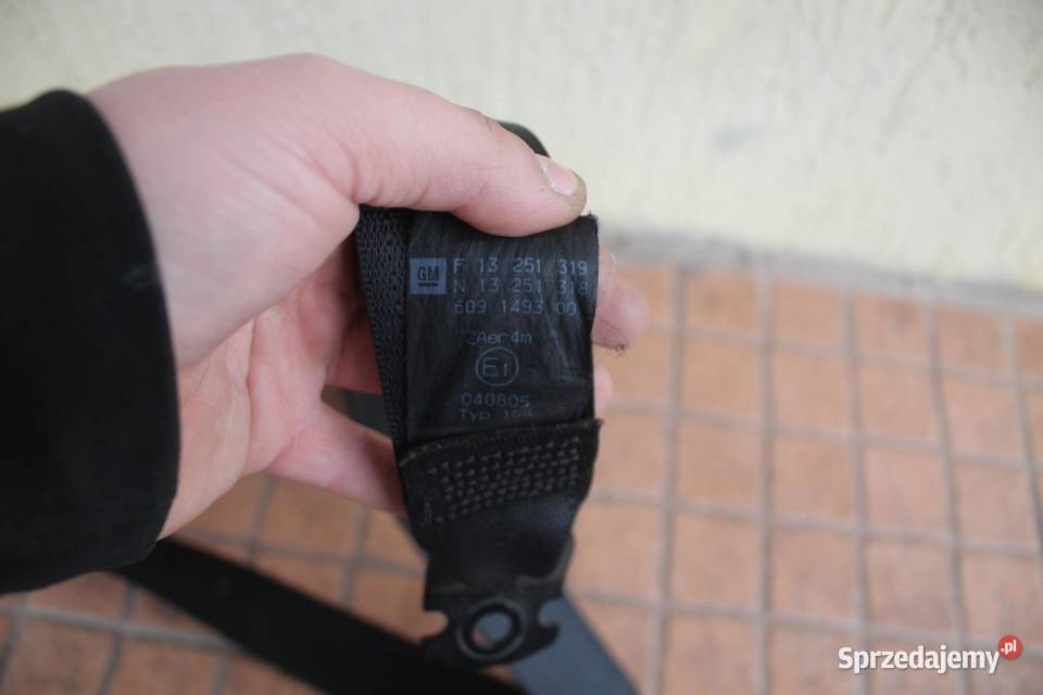 PAS BEZPIECZEŃSTWA PRAWY TYŁ OPEL CORSA D