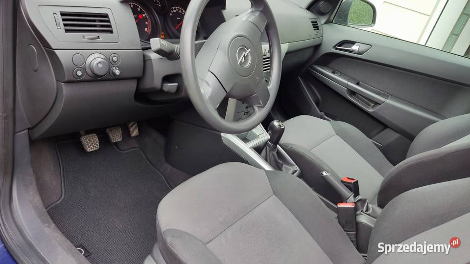 Sprzedam Opel Astra H 16 z 2011 r z