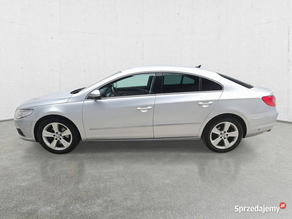 Volkswagen Passat CC Rok produkcji 2011 Komorniki