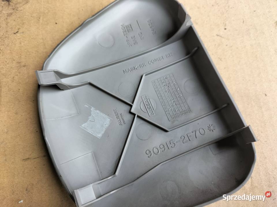 NISSAN PRIMERA P11 LIFT ZAŚLEPKA LAMPY KLAPY Wyposażenie wnętrza Kamień-Kolonia