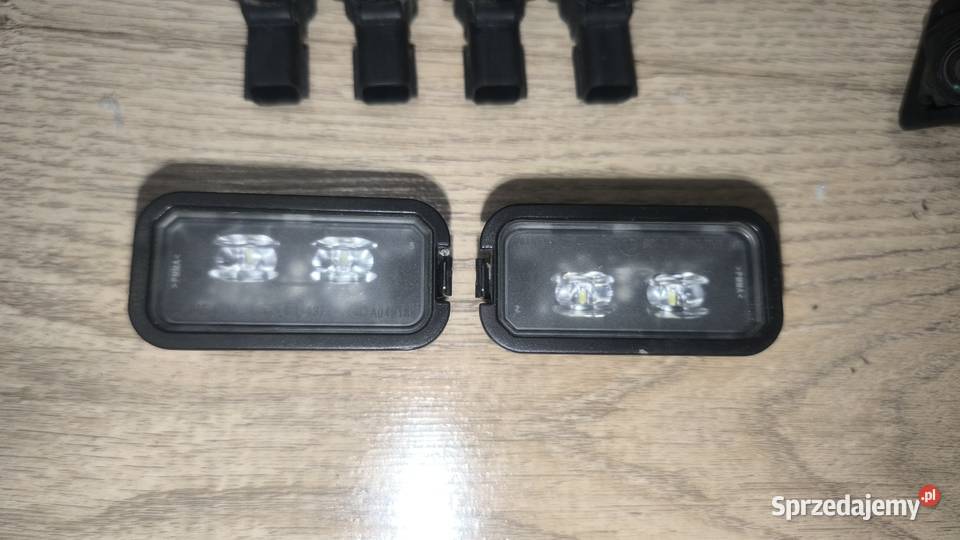 Lampki oświetlenia tablicy rejestracji 39068024 osobowe Zabrze sprzedam