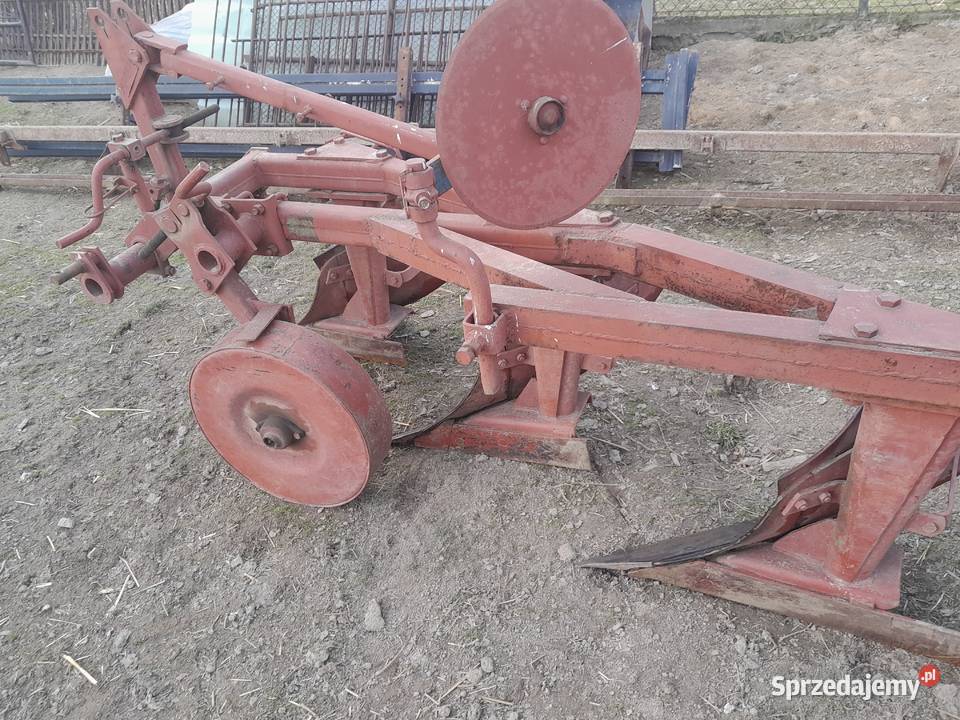 Pług 3 skibowy Uszew