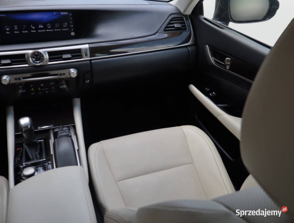 Lexus GS 200t szary GS Bielany Wrocławskie