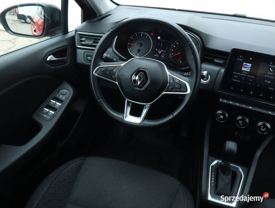 Renault Clio 10 TCe Rok produkcji 2021 łódzkie Łódź