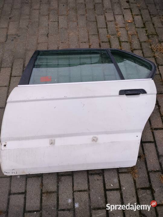 BMW E32 DRZWI TYLNE ZWYKŁE LONG sprzedam