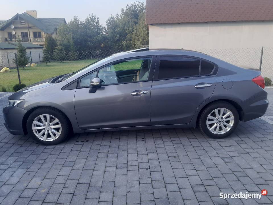 Honda Civic 18 140 BG wersja Executive Radom sprzedam