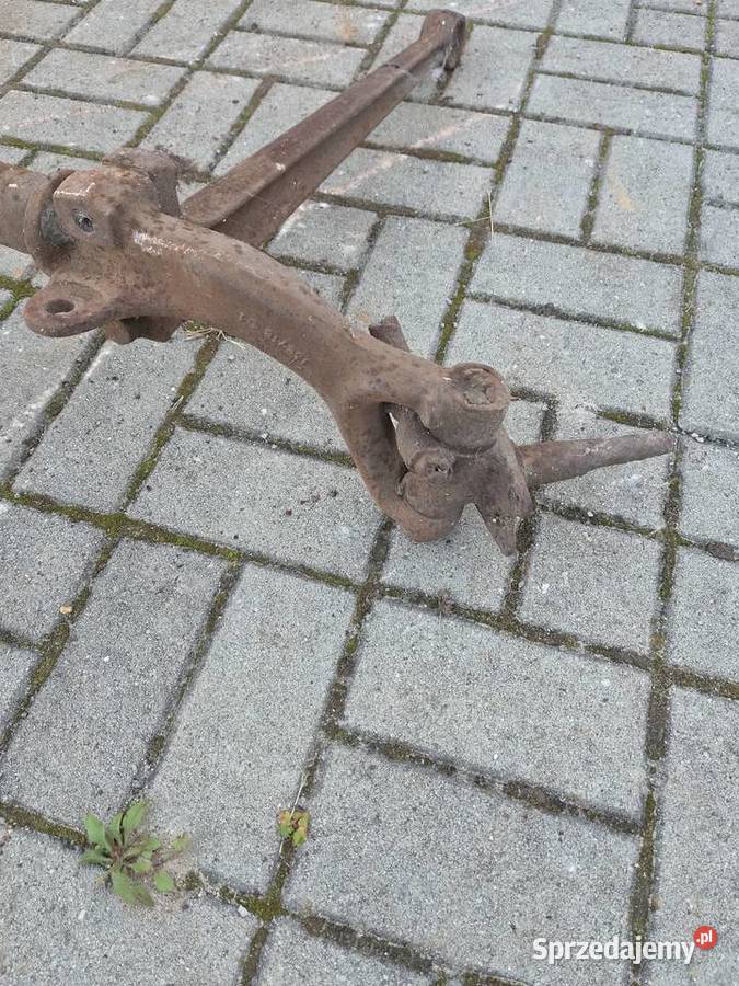 Oś przednia zwrotnice samochód zabytkowy Horch Janów Lubelski