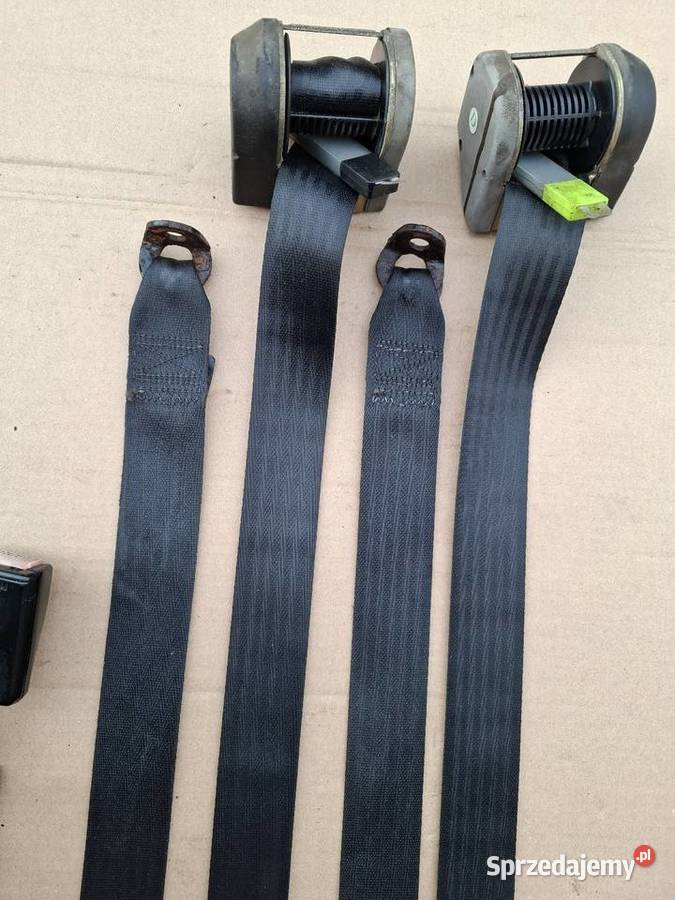 Pasy bezpieczeństwa przód przednie Fiat 126p opolskie