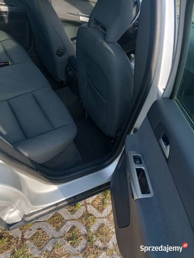 Sprzedam samochód osobowy marki Volvo S40 Chęciny