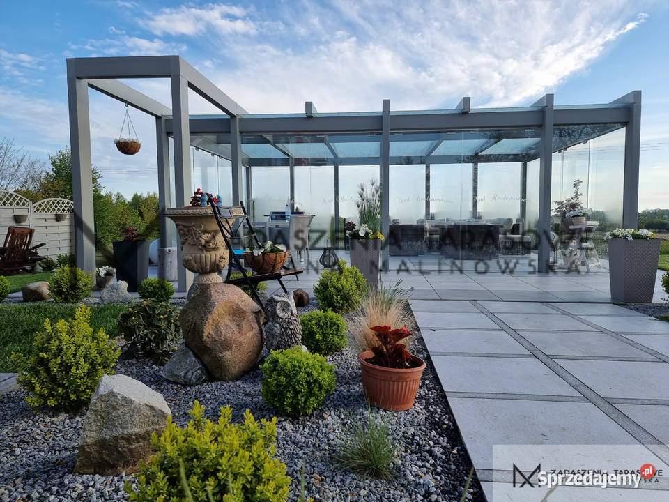Nowoczesna altana ze szkłem do ogrodu łódzkie Łódź